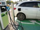 elektromos autó, autó töltés, áram, energia, környezetbarát