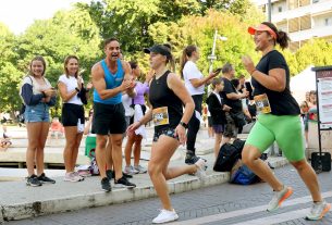 Szeged, Continental Futófesztivál, Dugonics tér, Katus Attila, futás, sport, szabadidő