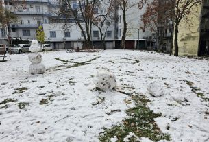 Havazás, hóember Debrecenben