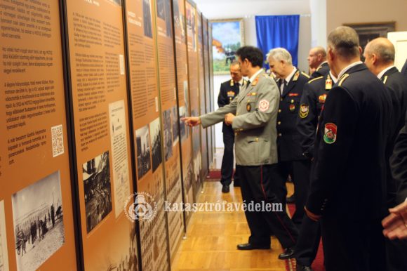 Nyíregyházára érkezett a Katasztrófavédelem Központi Múzeumának vándorkiállítása
