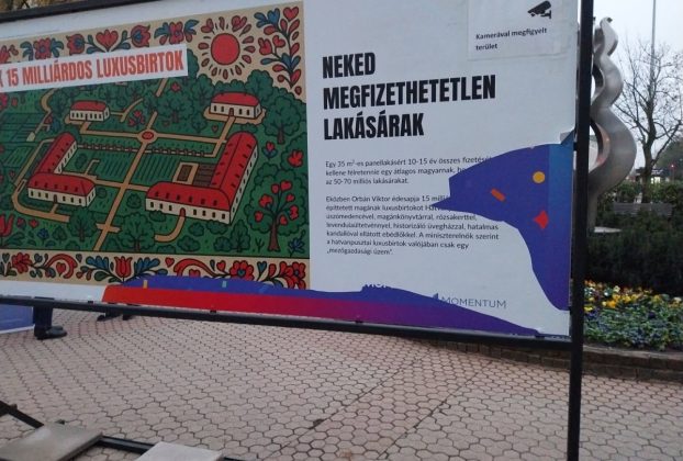 Ismét megrongálták a Momentum plakátjait Nyíregyházán