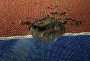 Tűzijátékozók tették tönkre a nyíregyházi kosárlabdapályát