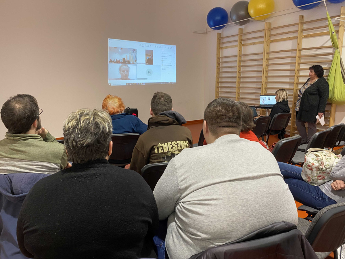 Indulnak a Mentorház családterápiás foglalkozásai Nyíregyházán