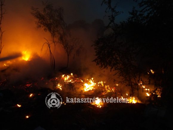 Rengeteg avartűz ütött ki a hétvégén Hajdú-Biharban