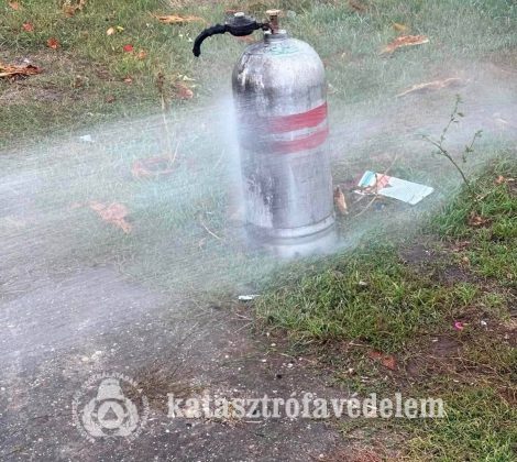 Gázpalack gyulladt ki Demecserben